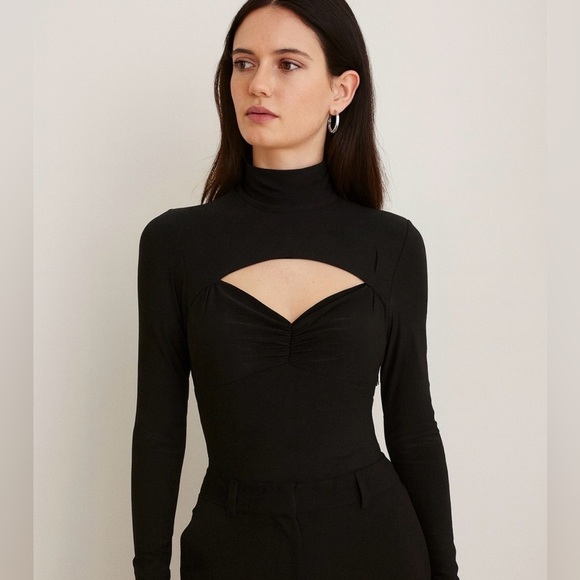 Wayf Tops - Wayf Long Sleeve Turtleneck Small Bodysuit Cut Out